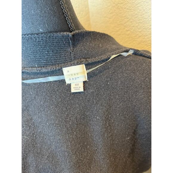 A New Day XS Black Open Front Cardigan Sweater Knit‎ Pockets Casual - Picture 2 of 2